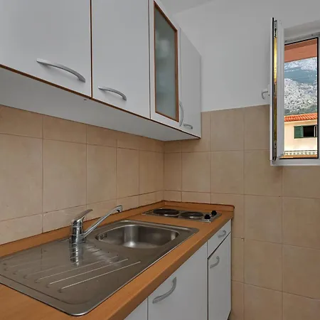 Apartment Petar With Terrace, 3min Walk To The *